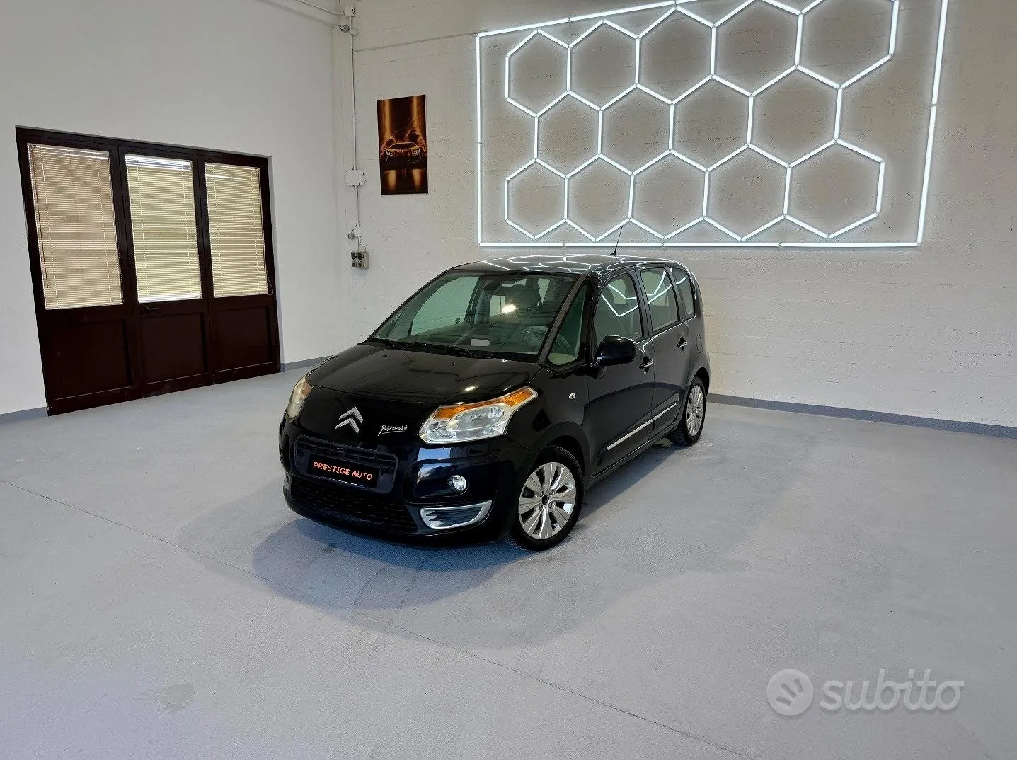 Citroen C3 Picasso 2010 photo 2