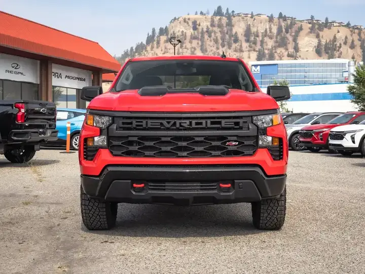 Chevrolet Silverado 1500 2026 photo 3