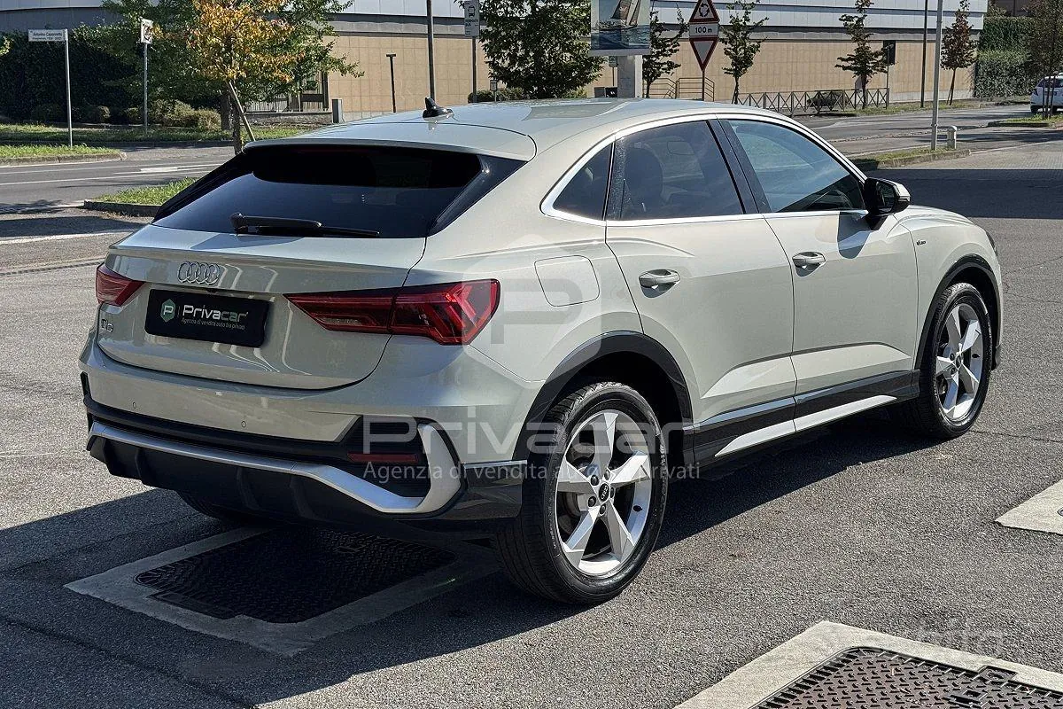 Audi Q3 2020 photo 5