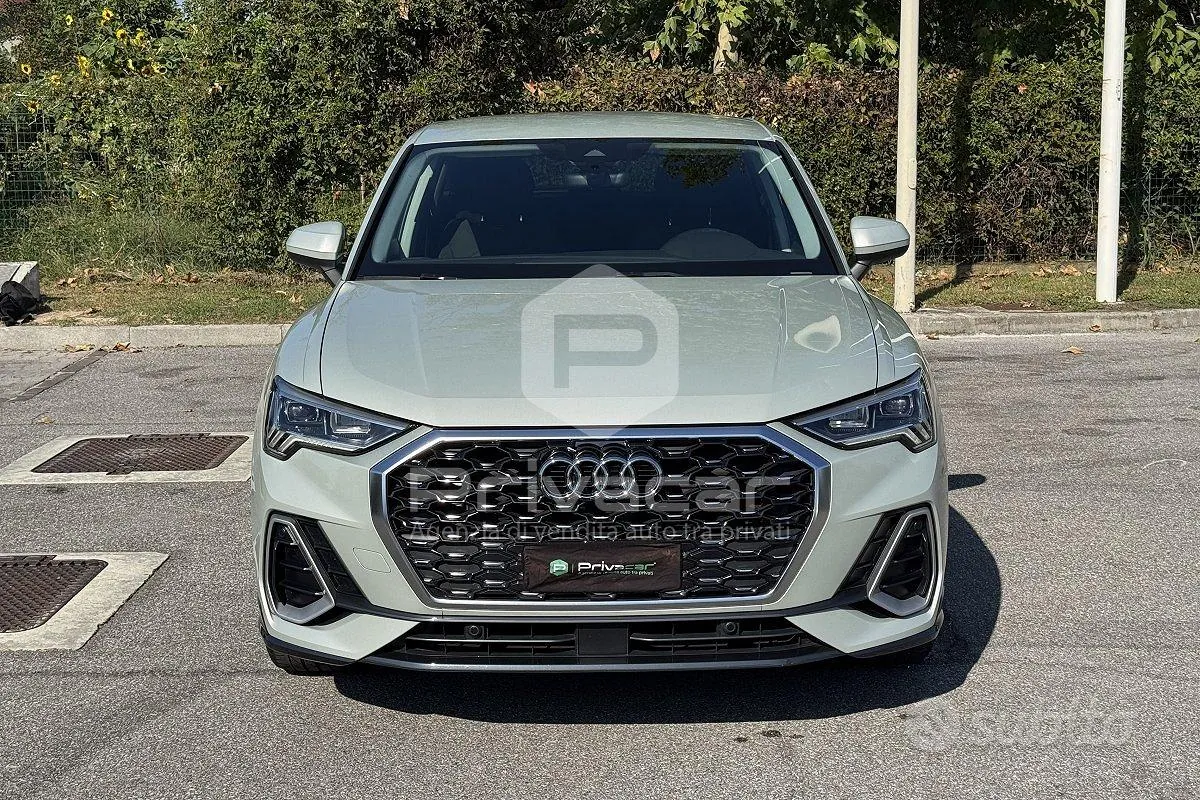 Audi Q3 2020 photo 2
