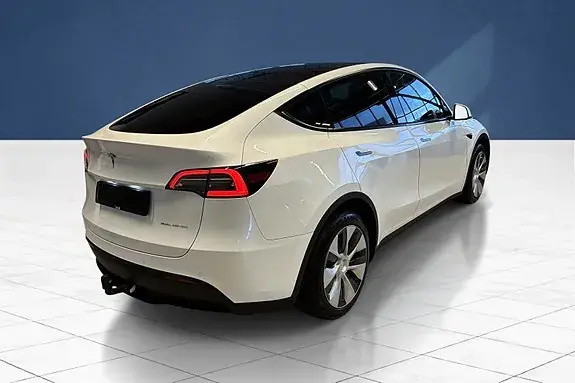 Tesla Model Y 2021 photo 3