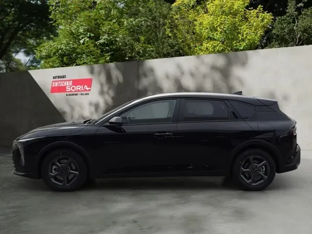Kia K4 photo 3