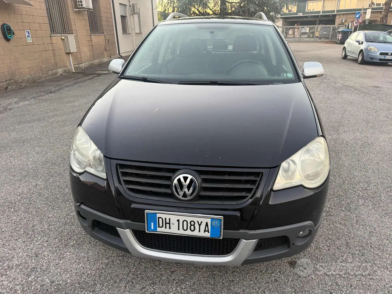 Volkswagen Polo 2007 photo 2