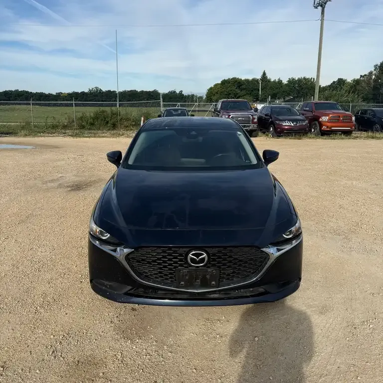 Mazda 3 2019 photo 2