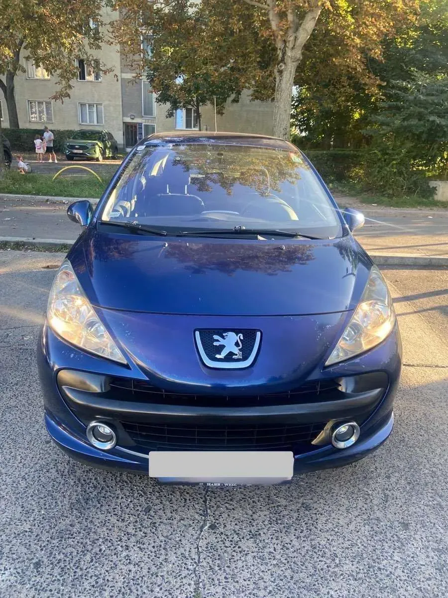 Peugeot 207 2005 photo 3