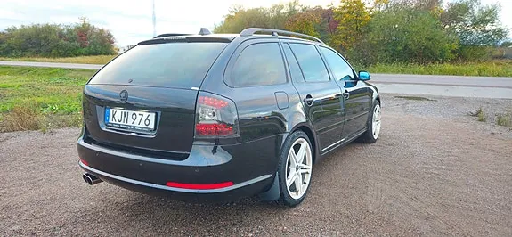 Skoda Octavia 2007 photo 4