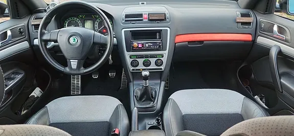 Skoda Octavia 2007 photo 5