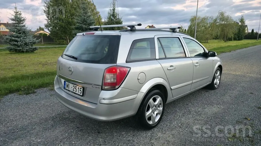 Opel Astra 2007 photo 4