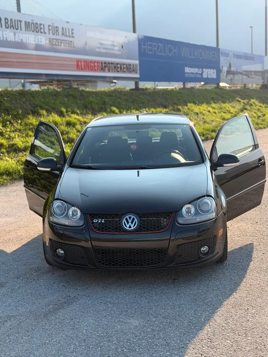 Volkswagen Golf 2008 photo 2