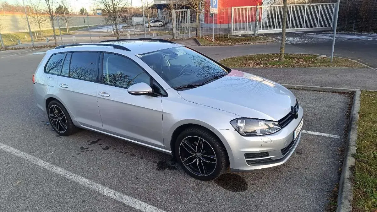 Volkswagen Golf 2014 photo 2