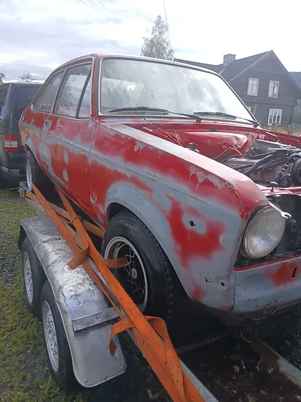 Ford Escort 1978 photo 4