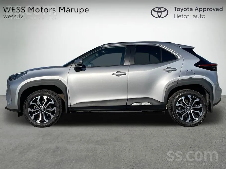 Toyota Yaris Cross Crossover 2025 photo 4