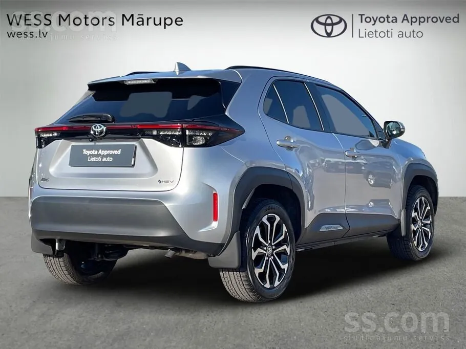 Toyota Yaris Cross Crossover 2025 photo 3