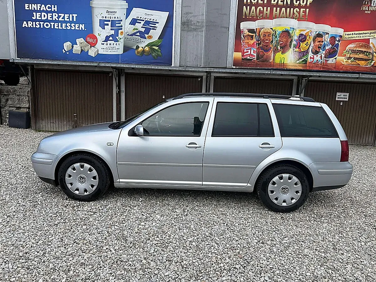 Volkswagen Golf 2002 photo 2