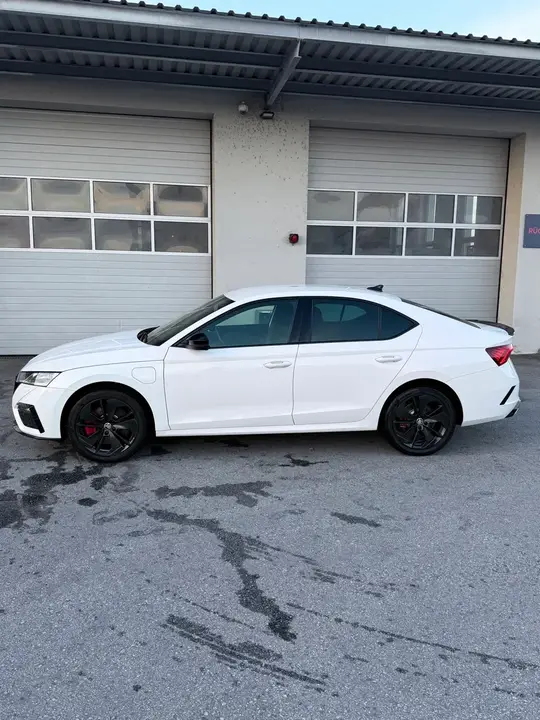 Skoda Octavia Rs 2021 photo 3