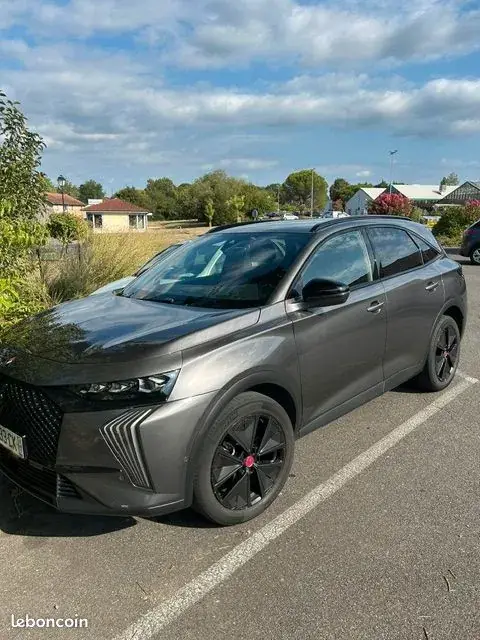 DS Automobiles Ds7 2023 photo 2