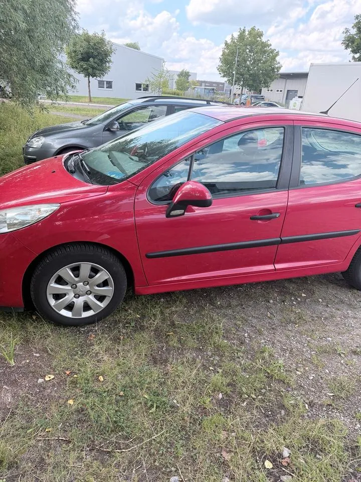 Peugeot 207