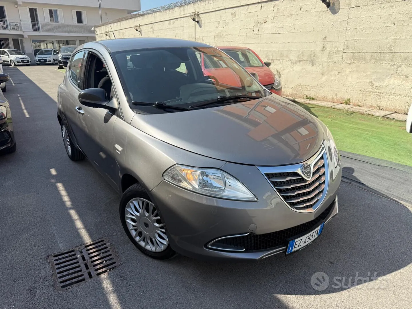 Lancia Ypsilon