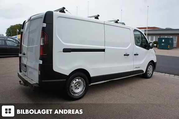 Renault Trafic 2015 photo 4