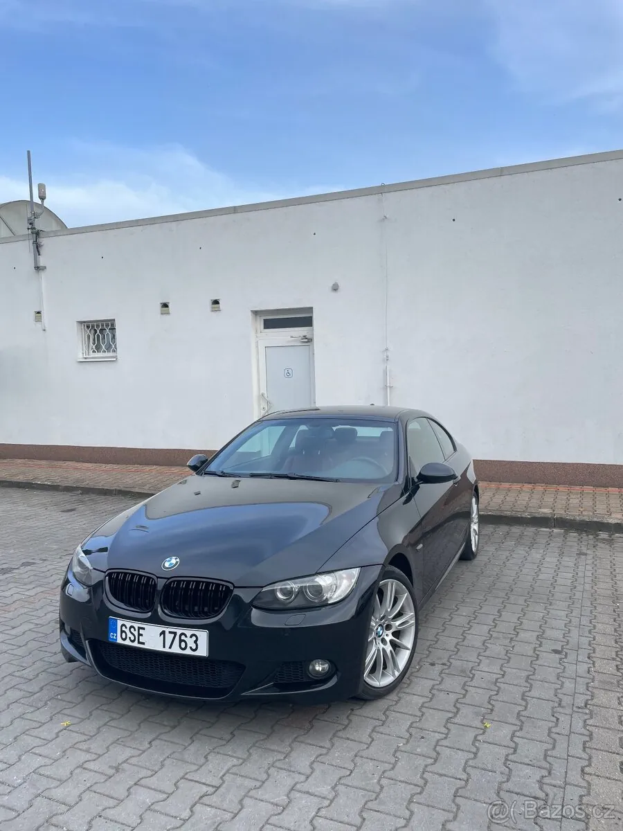 BMW E92 2009 photo 2