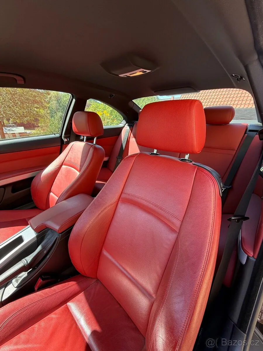 BMW E92 2009 photo 5