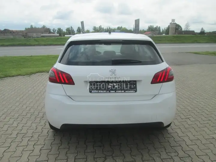 Peugeot 308 2018 photo 4