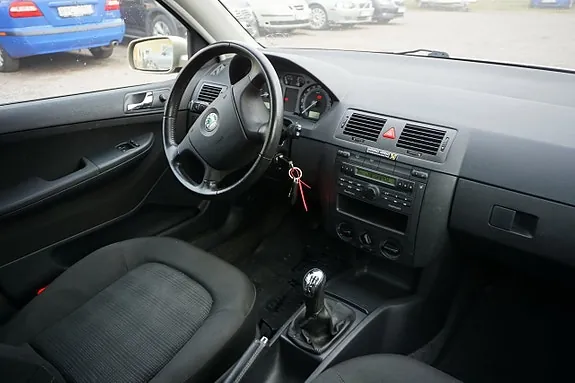 Skoda Fabia 2006 photo 5