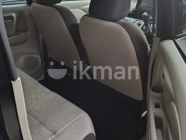 Mitsubishi Ek Wagon 2024 photo 4