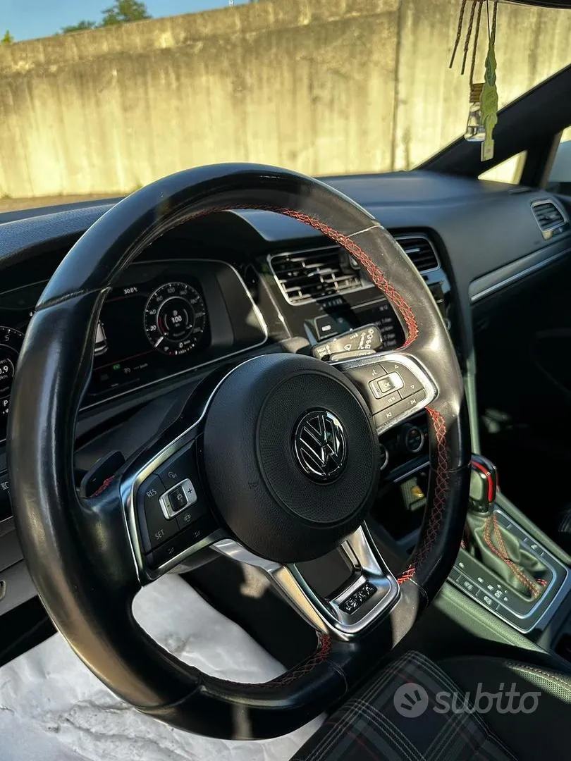 Volkswagen Golf 2019 photo 5