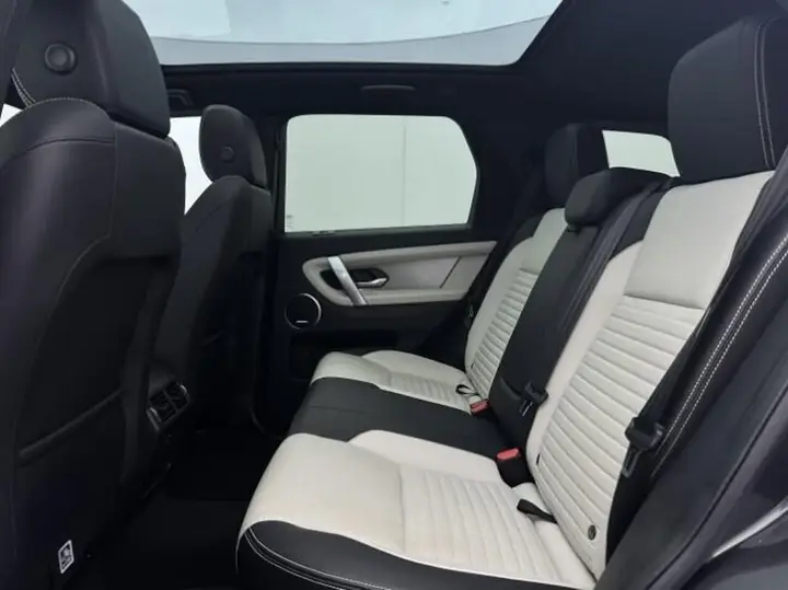 Land Rover Discovery Sport 2022 photo 5