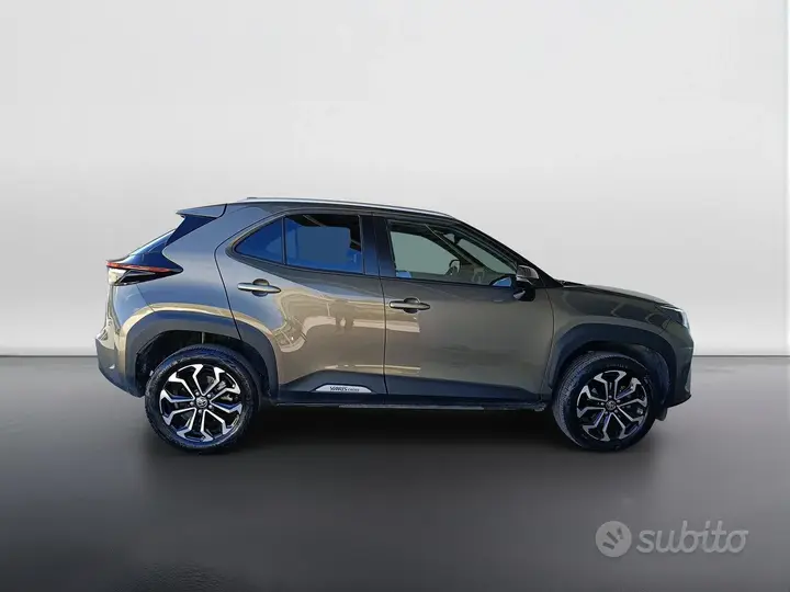 Toyota Yaris Cross 2022 photo 3