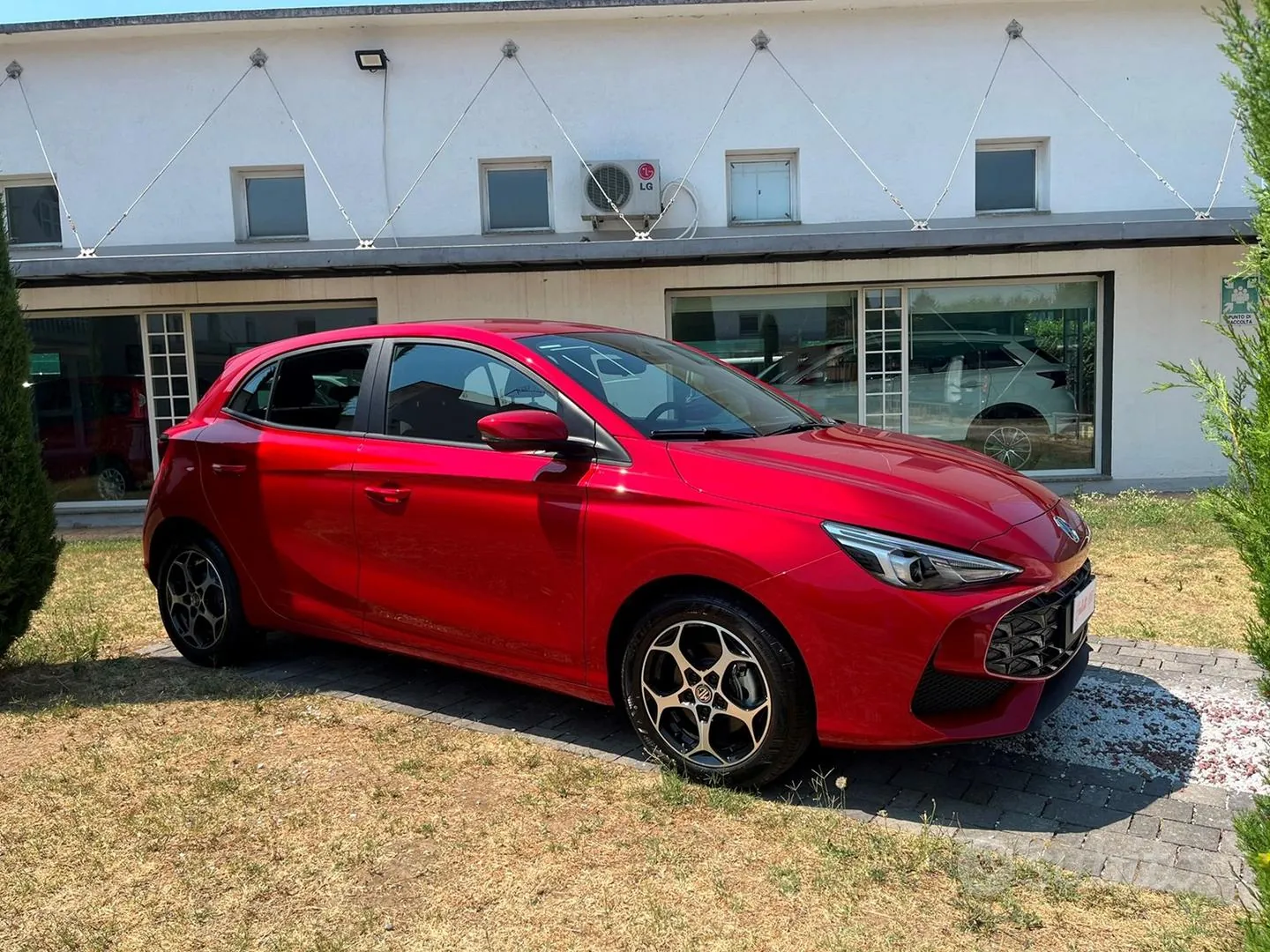 MG Mg3 2026 photo 3