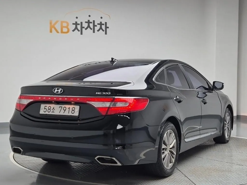 Hyundai Grandeur 2016 photo 3