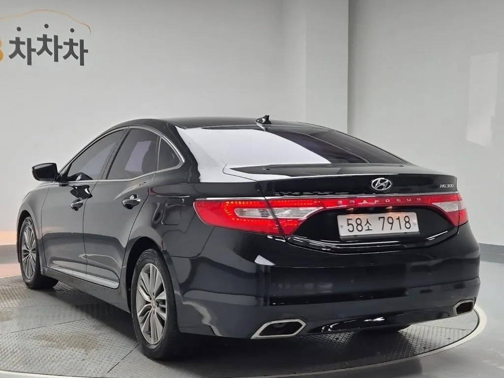 Hyundai Grandeur 2016 photo 2