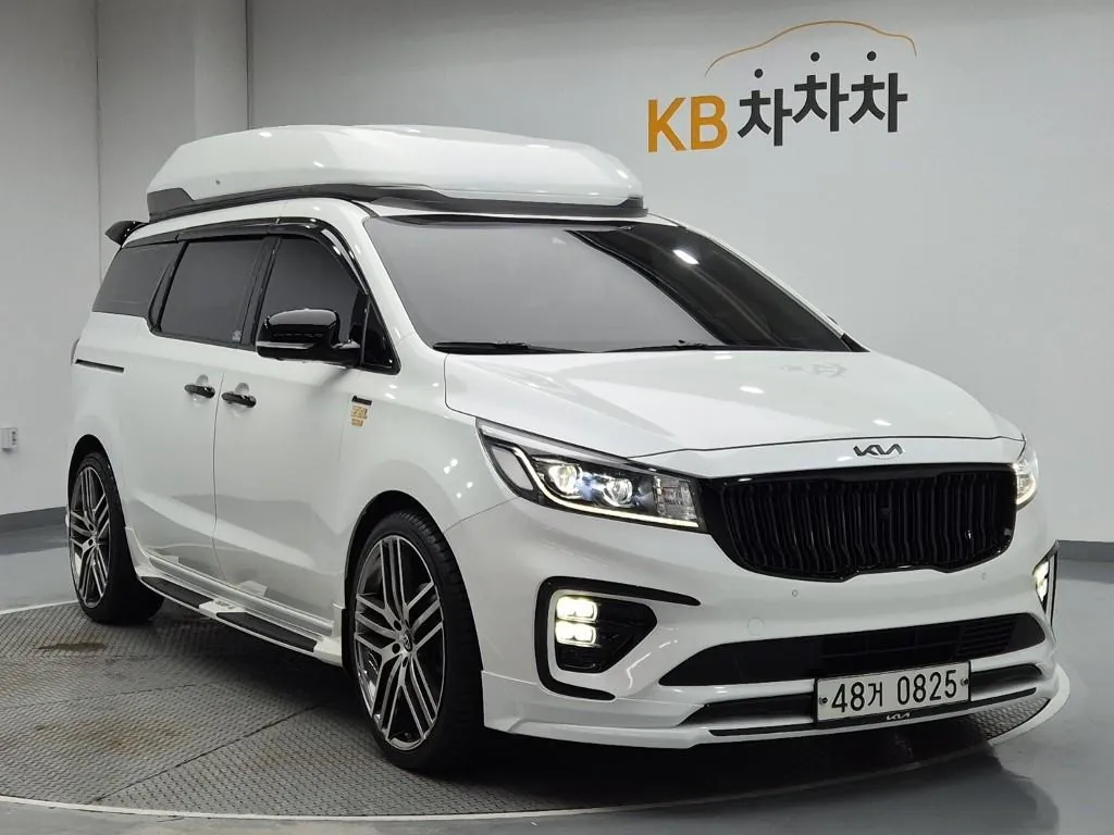 Kia Carnival 2017 photo 4
