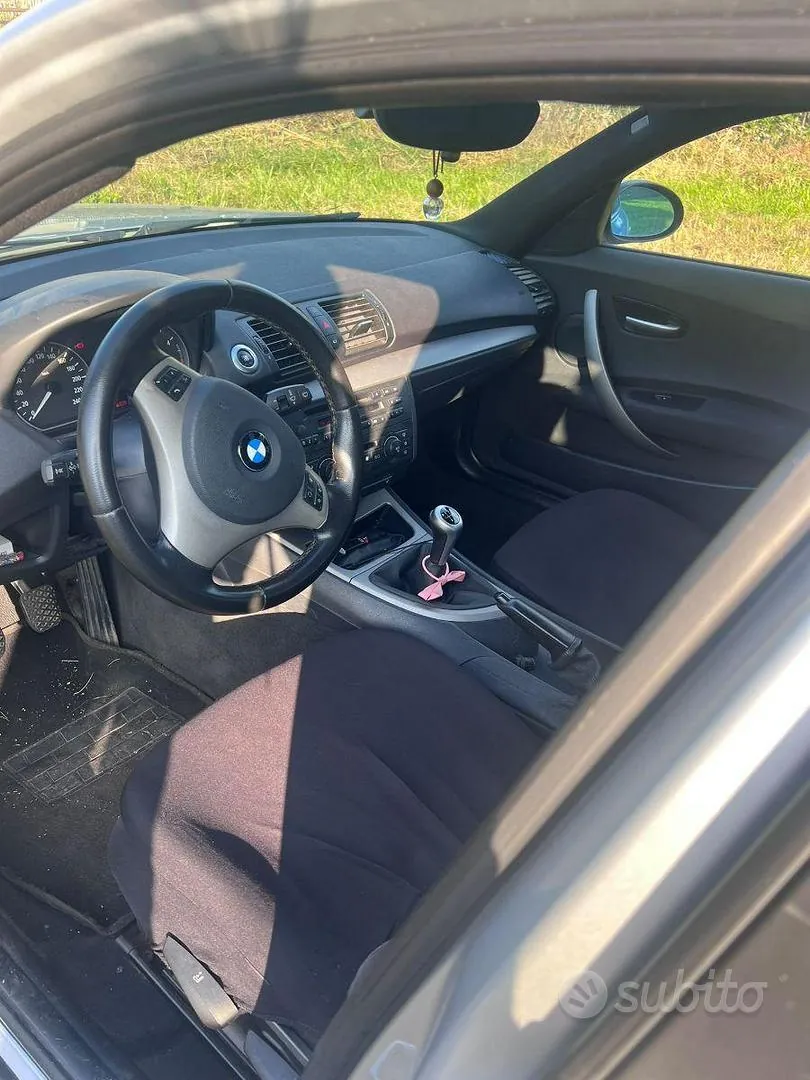 BMW 118D 2006 photo 5