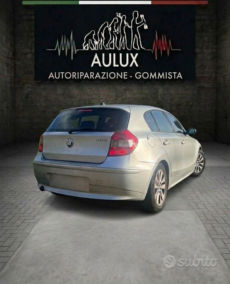 BMW 118D 2006 photo 3
