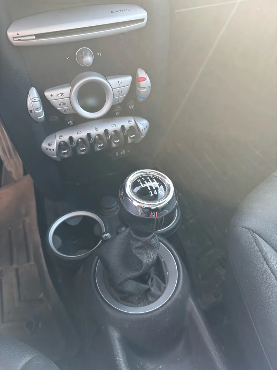 Mini Cooper S 2010 photo 5