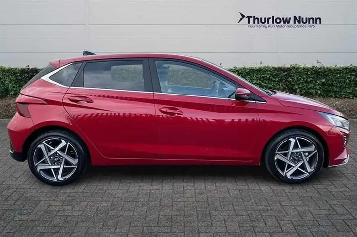 Hyundai I20 photo 2