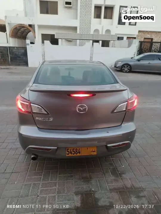 Mazda 3 2010 photo 2
