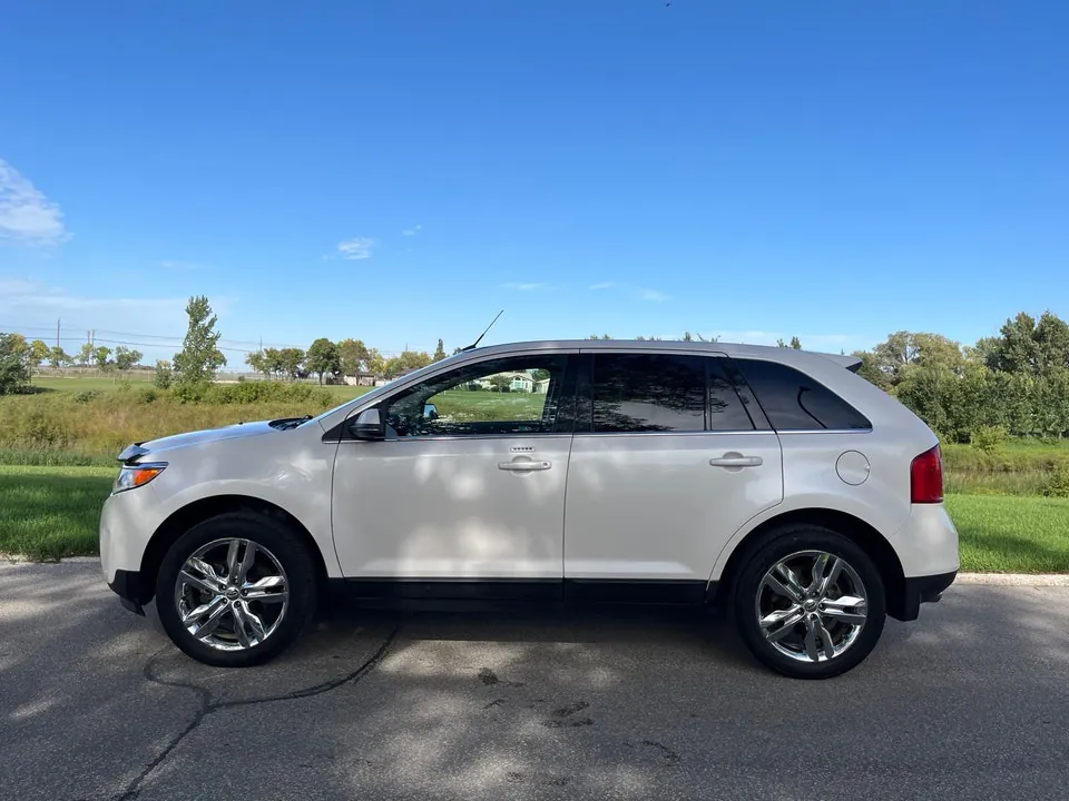 Ford Edge 2013 photo 2