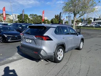 Toyota Rav4 2020 photo 3