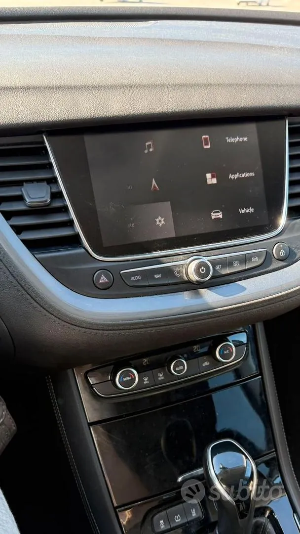 Opel Grandland 2021 photo 2