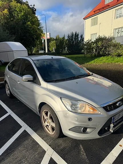 Ford Focus 2010 photo 3
