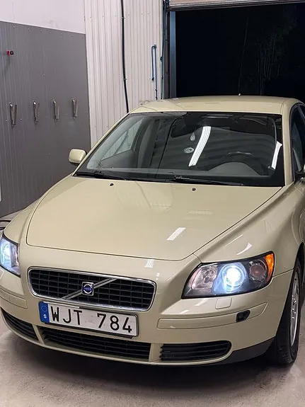 Volvo S40 2005 photo 2