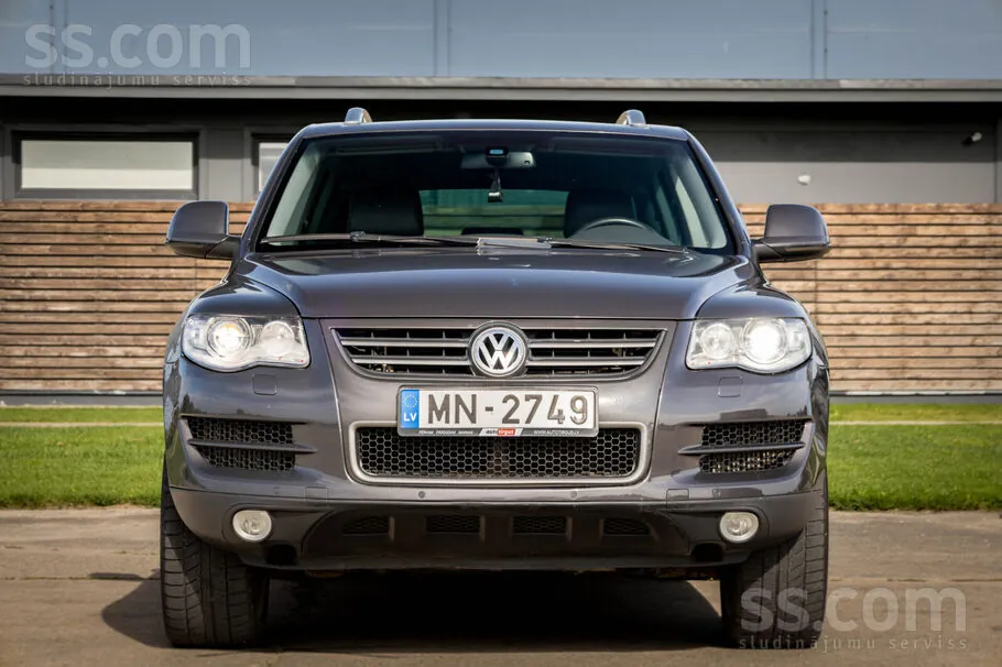 Volkswagen Touareg 2009 photo 2