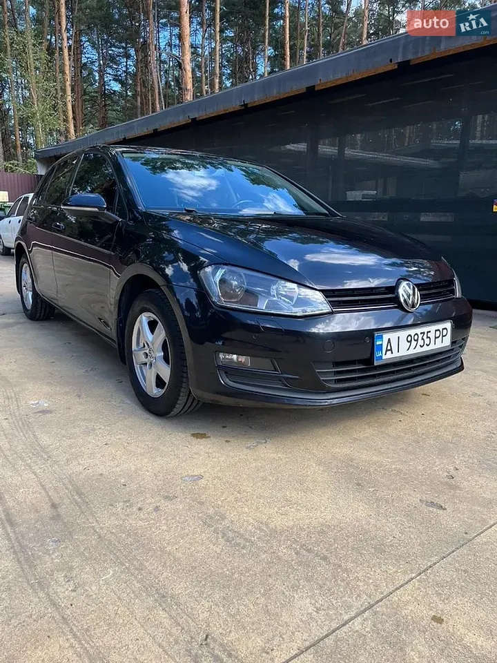 Volkswagen Golf 2013 photo 2
