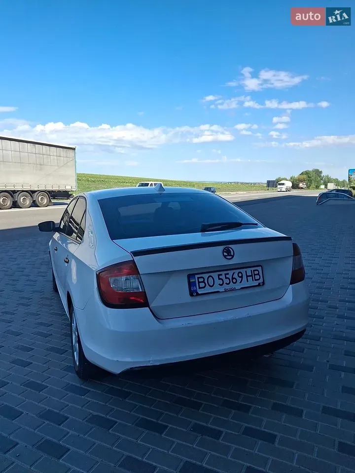 Skoda Rapid 2017 photo 4