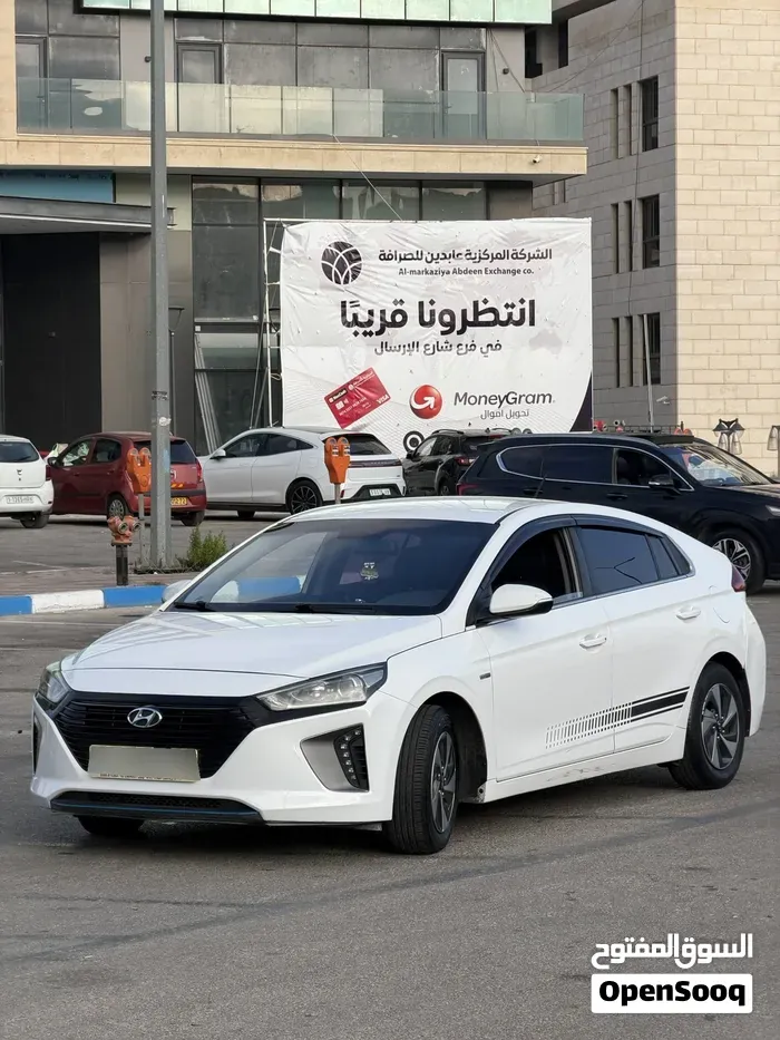 Hyundai Ioniq 2017 photo 3