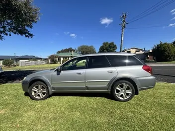 Subaru Outback 2005 photo 3